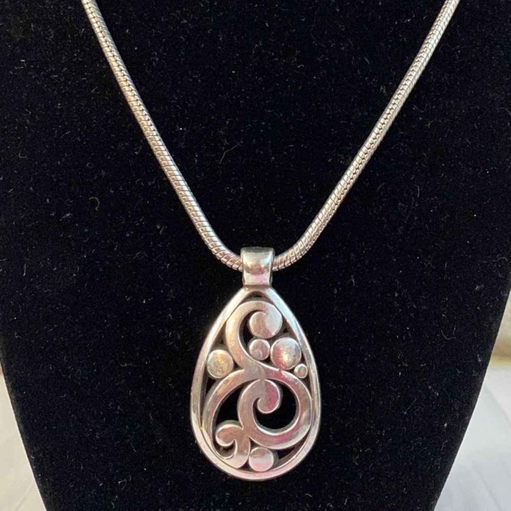 BRIGHTON Contempo swirl vintage silver Chain teardrop large Pendant NECKLACE